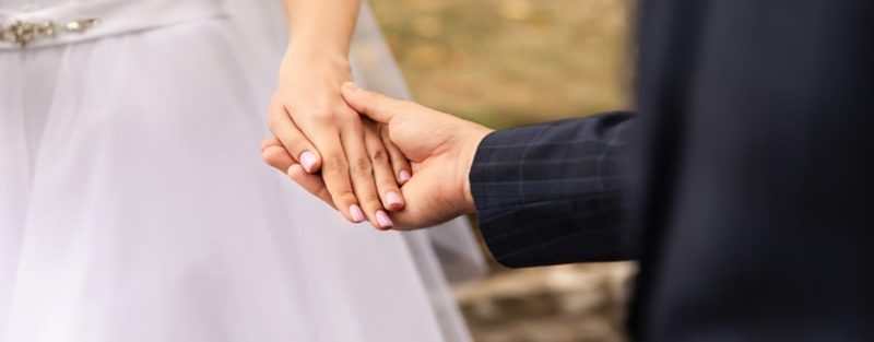 ایا زنی که مهریه میگیرد میتواند ازدواج کند